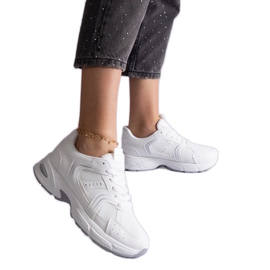 Hvide sportssneakers