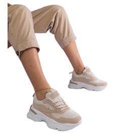 Beige sneakers med tyk sål
