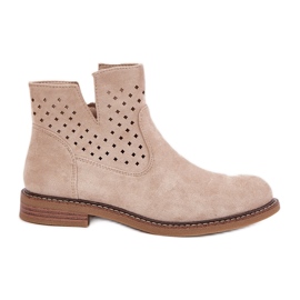 Flad -hælede støvler med en åben boot -lys beige
