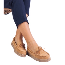 Brown Women's Loafers fra Ekozamsz med en bue brun