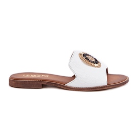 Lewski Shoes Læder flip flops med fladt -hælet Lewski 3047/O -dekoration hvid