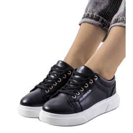 D/GMR Sorte sneakers på en tyk Louisianasål