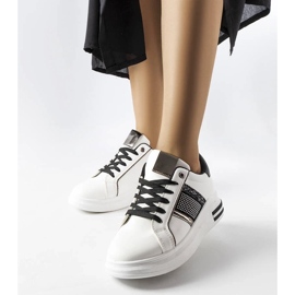 D/GMR Hvide og sorte sneakers med Xarles rhinestones