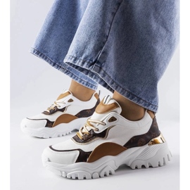 D/GMR Hvide sneakers på uregelmæssig sål fra Alta