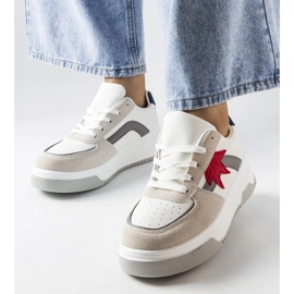 D/GMR Hvide sneakers med øko ruskindsindlæg fra Kollins
