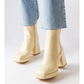D/GMR Beige chunky hæl støvler fra Watson