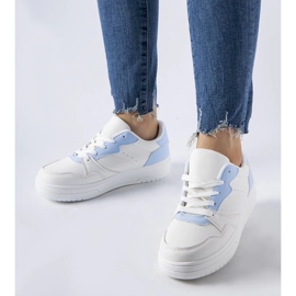 D/GMR Hvide sneakers med blå accenter fra Fournie