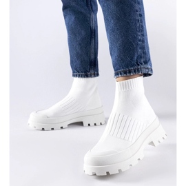 D/GMR Hvide sneakers med fleksibel overdel Varden