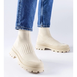 D/GMR Beige sneakers med fleksibel overdel Varden