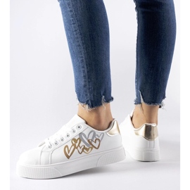 D/GMR Hvide og guld sneakers på Montclair -platformen