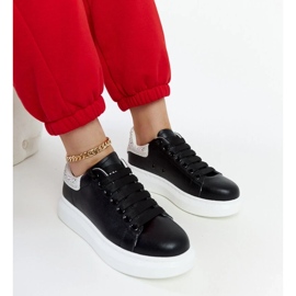 D/GMR Sorte sneakers på GoE JJ2N4052 -platformen