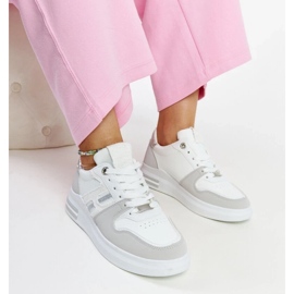 D/GMR Hvide og grå sneakers på Negisti platformen