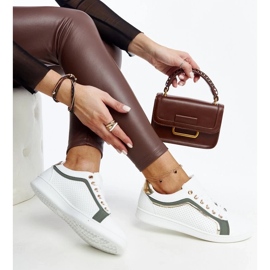 D/GMR Hvide og grønne sneakers på Amala platformen