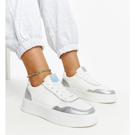 D/GMR Hvide og sølv sneakers med en tyk Rumai sål