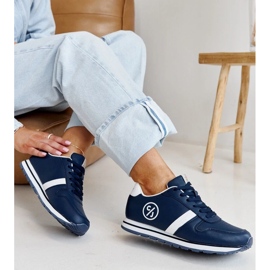 Marineblå damesneakers fra Cross Jeans