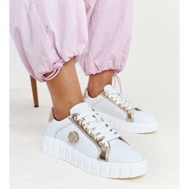 Hvide lædersneakers med massiv Viera-sål