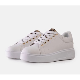 D/CEO Hvide sneakers med iøjnefaldende Asmait dekoration