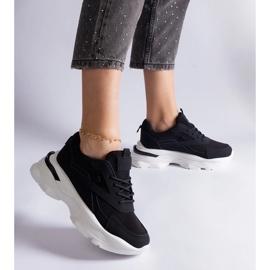 D/CEO Sorte sneakers med tykkere sål fra Guerrera