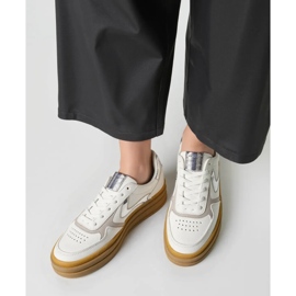 Kvinders Revilo Silver Sneakers sort