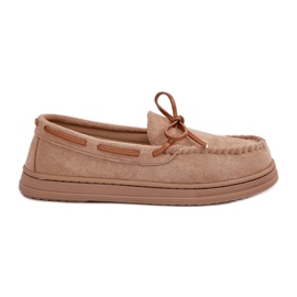 Kvinders loafers på en flad sål beige