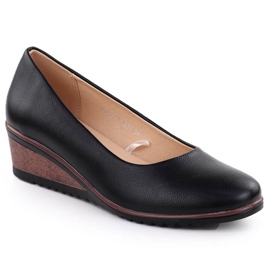 Vinceza Women's Pumps. sort