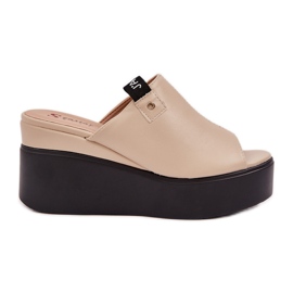 Hjemmesko på platformen og kile øko læder beige