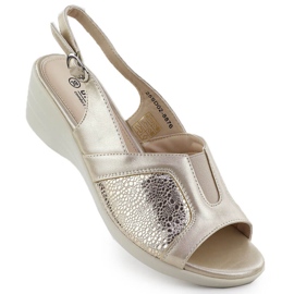 Kvinders sandaler til komfortable beige unisoft 8876