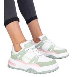 Grønne sneakers med tykke snørebånd