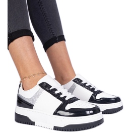 Sorte damesneakers med tyk sål