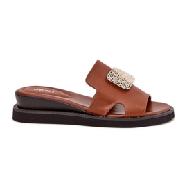 Jezzi Kvinders flip flops på Anchoic læderkile med dekoration brun