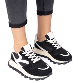 Sorte sportssneakers til kvinder