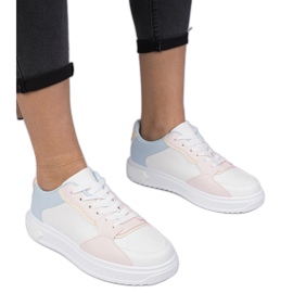 Hvide og lyserøde sports-sneakers fra Eco-Leather