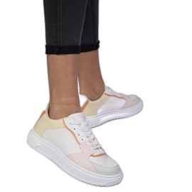 Hvide og gule sports-sneakers fra Eco-Leather