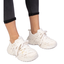 Beige sneakers med massiv sål