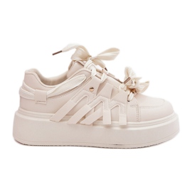 Eco Leather Sneakers på den beige platform