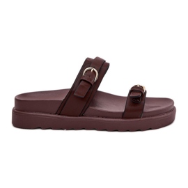Kvinders flip flops på platformen med gyldne klemmer brune