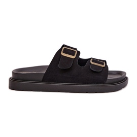 Kvinders flip flops på platformen med sorte spænder