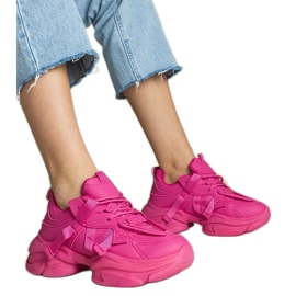 Lyserøde kvinders massive sports -sneakers