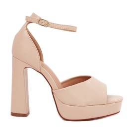 Kvinders sandaler på posten og platform Eco Leather Beige