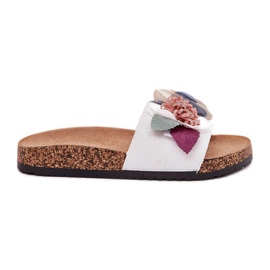 Kvinders flip flops med blomster på en korkplatform hvid