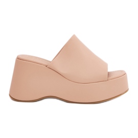 Eco Leather kvinders hjemmesko på platformen og beige kiler
