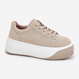 Sneakers på en massiv platform glat beige