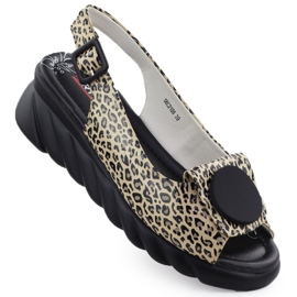 ARTIKER Kvinders lædersandaler på kile -i Leopard Print Articer 56C2186 beige