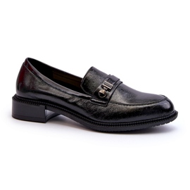 Vinceza Kvinders lakerede sorte loafere med et ornament