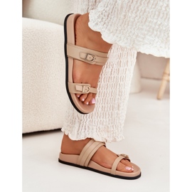 Flip-flops til kvinder med beige spænder