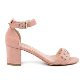 Seastar Sandaler på et indlæg med studs