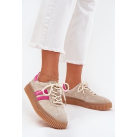 Boto Kvinders ruskind-sneakers på den beige-pink cavira-platform