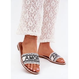 Boto Flat -Hælet kvinders flip flops med Avelina Avelina Decoration hvid