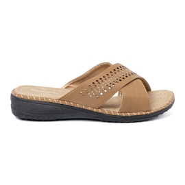 Shelvt Beige flip -flops med en åben finish