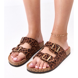 Leopard flip -flops på korksålen på flåden flerfarvet